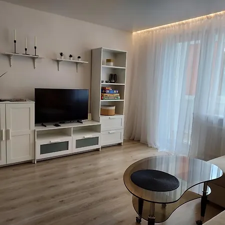 Apartment Vasaros Estrados Apartamentai, Self Check-in, Free Parking *